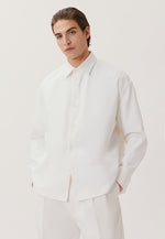 Lade das Bild in den Galerie-Viewer, Studio Denim Overshirt Optical White
