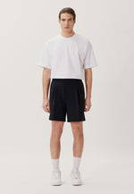 Lade das Bild in den Galerie-Viewer, Studio Relaxed Shorts Deep Navy
