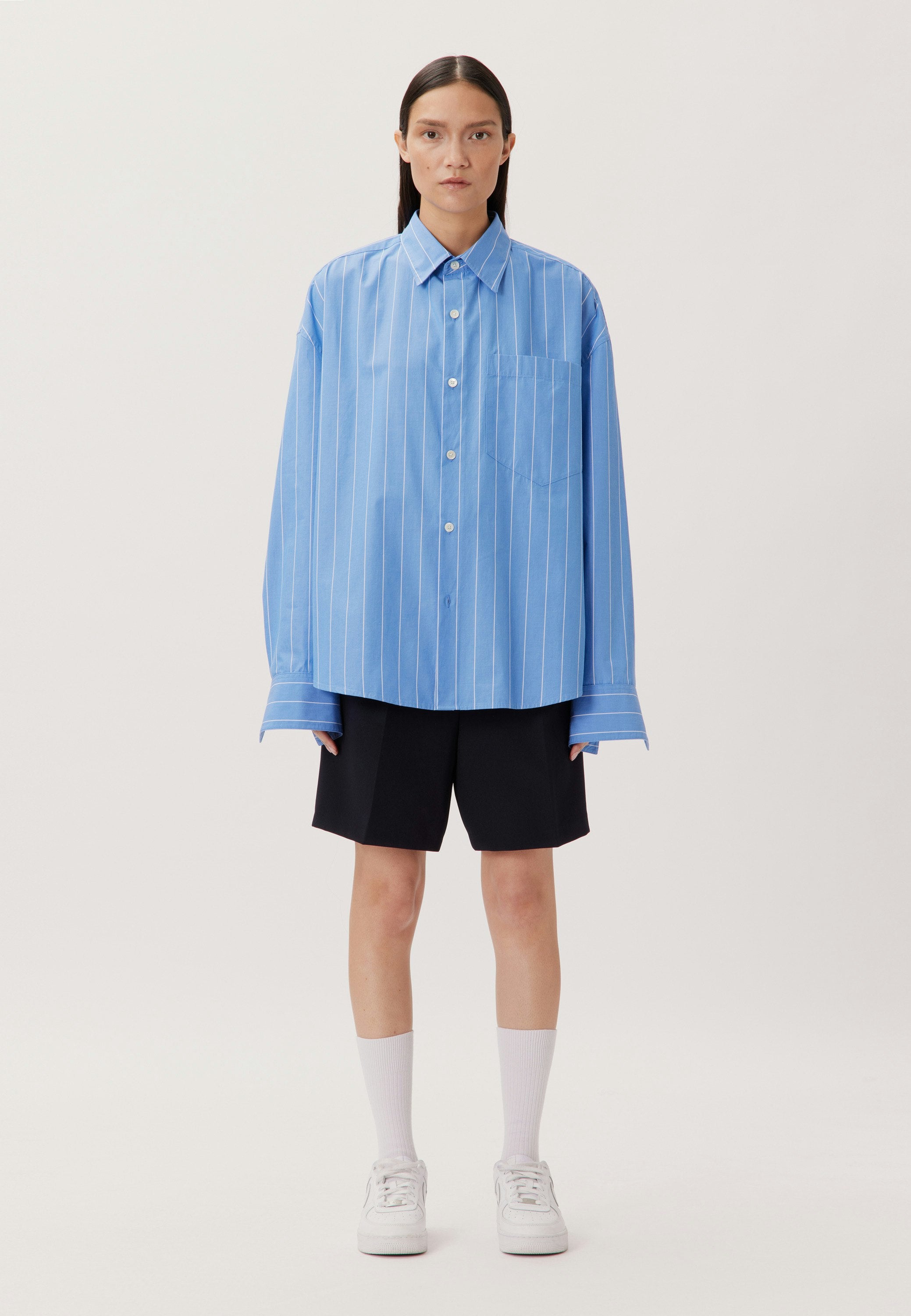 Studio Oversized Shirt Mittelblau