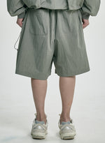 Lade das Bild in den Galerie-Viewer, Tulip Nylon Wide Shorts Light Khaki
