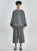 Lade das Bild in den Galerie-Viewer, Raw Edge Batwing Sweat Charcoal
