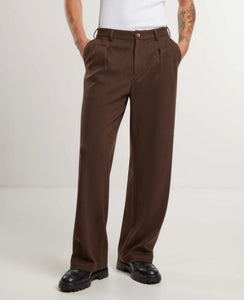 Soho Pleated Pants Brown