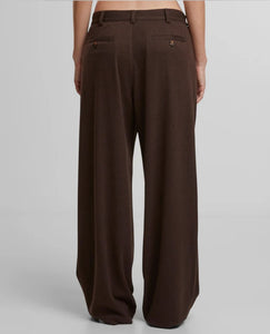 Soho Pleated Pants Brown