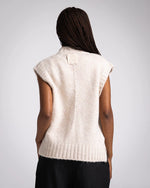 Lade das Bild in den Galerie-Viewer, Monte Knit Vest Beige
