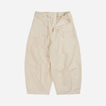 Lade das Bild in den Galerie-Viewer, Twill Balloon Pants Ivory
