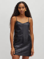 Lade das Bild in den Galerie-Viewer, Ellis Dress Black
