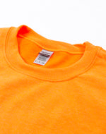 Lade das Bild in den Galerie-Viewer, Crewneck Sweat Cropped Safety Orange
