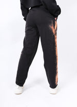 Lade das Bild in den Galerie-Viewer, Tie Dye Pants Black
