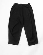 Lade das Bild in den Galerie-Viewer, New Cropped Easy Pants Black
